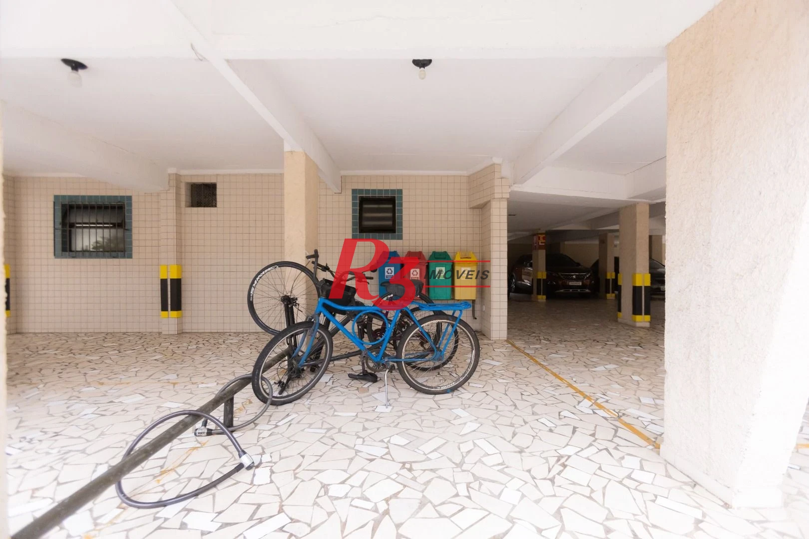 Apartamento com 2 dormitórios à venda, 86 m² por R$ 385.000,00 - Vila São Jorge - Santos/SP