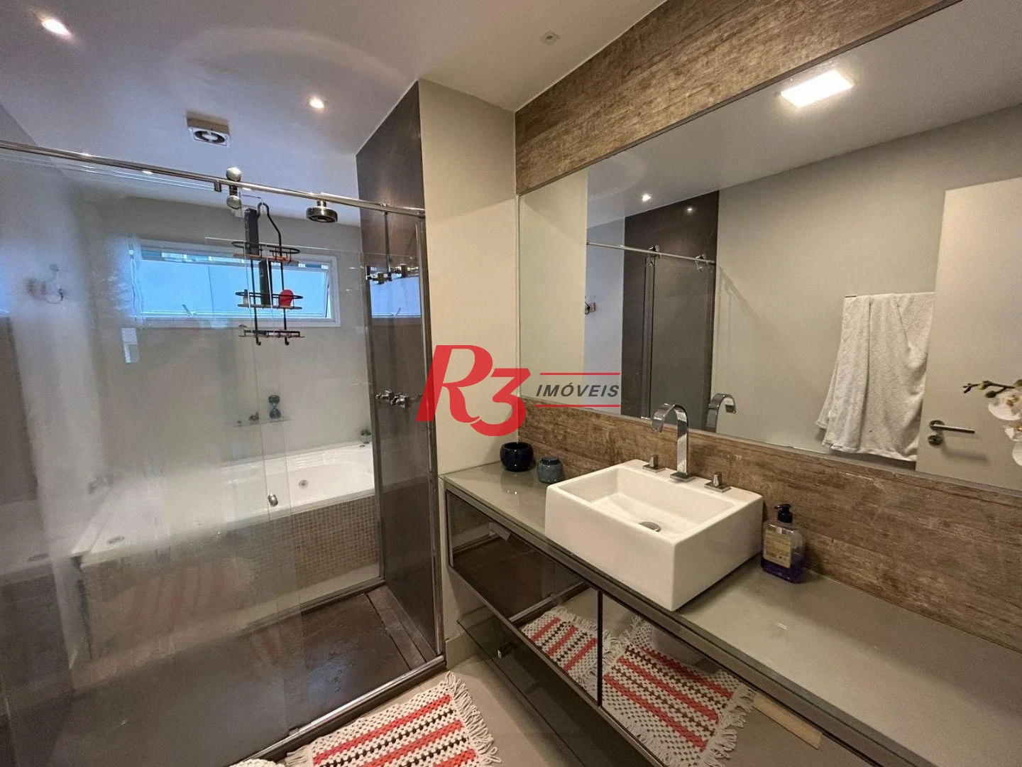 Apartamento Duplex com 1 dormitório à venda, 60 m² por R$ 882.000,00 - Gonzaga - Santos/SP