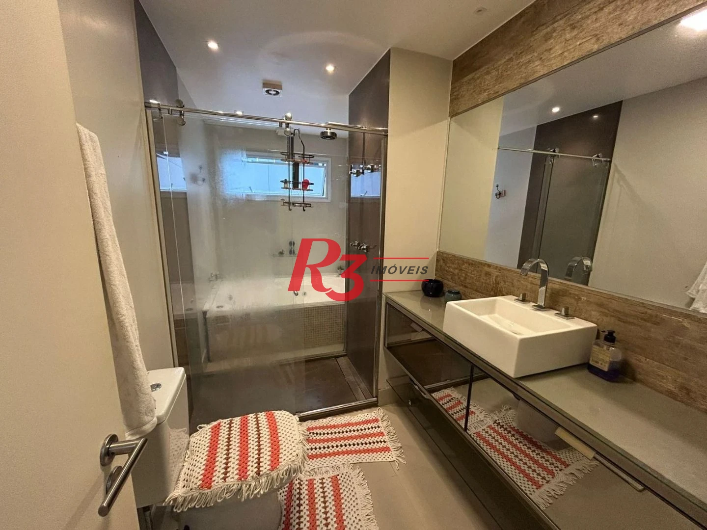 Apartamento Duplex com 1 dormitório à venda, 60 m² por R$ 882.000,00 - Gonzaga - Santos/SP