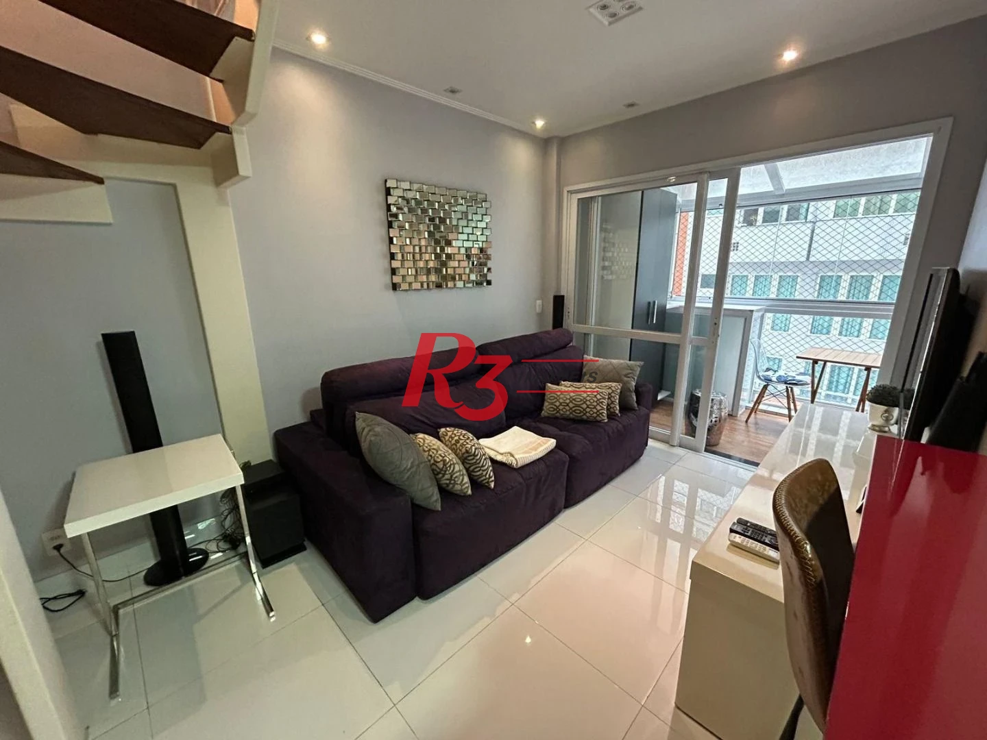 Apartamento Duplex com 1 dormitório à venda, 60 m² por R$ 882.000,00 - Gonzaga - Santos/SP