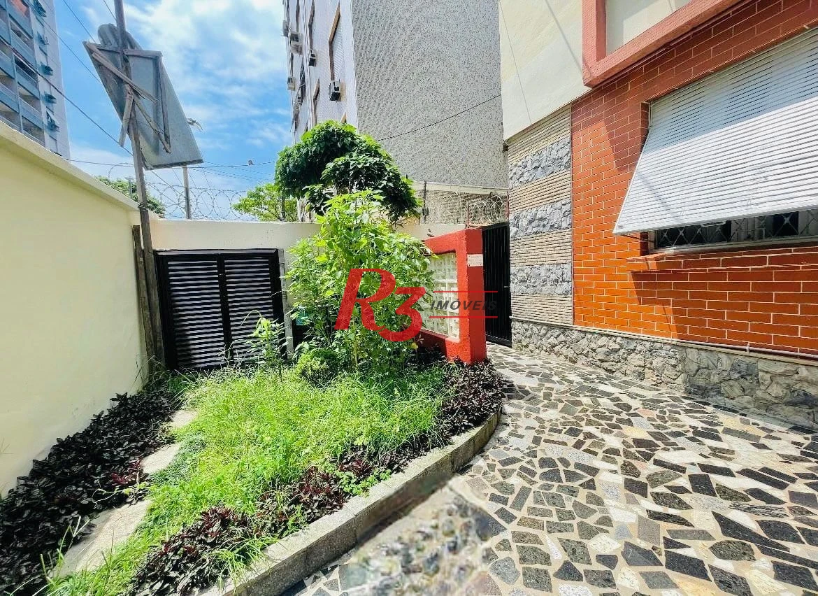 Apartamento com 2 dormitórios para alugar, 70 m² por R$ 3.100,00/mês - Gonzaga - Santos/SP
