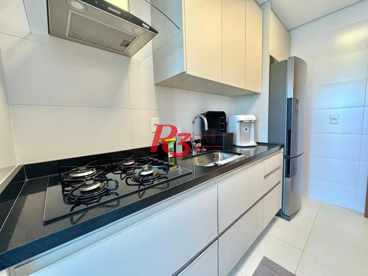 Apartamento com 2 dormitórios para alugar, 74 m² por R$ 7.000,00/mês - Gonzaga - Santos/SP