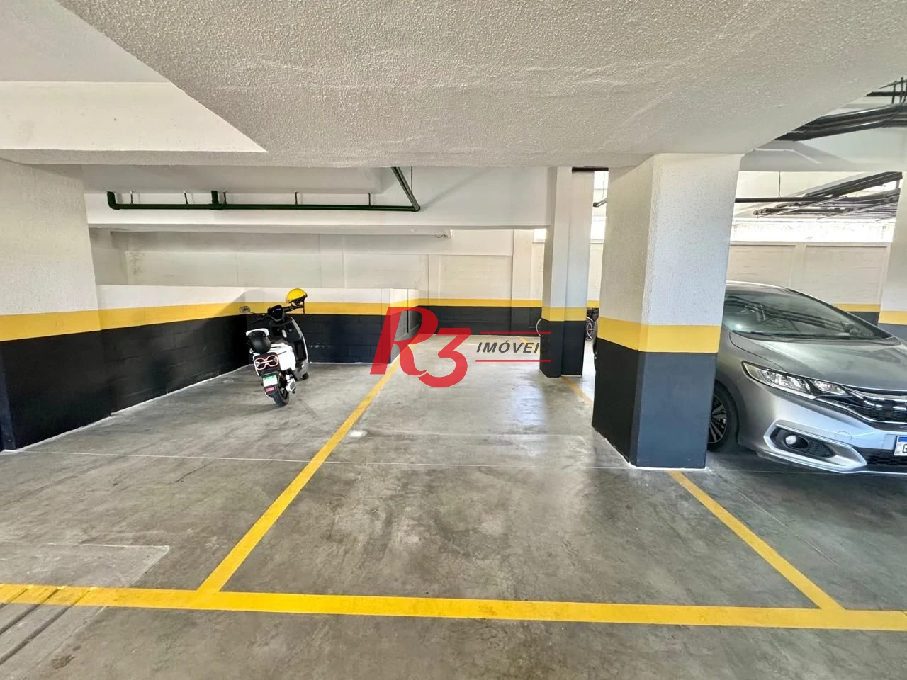 Apartamento com 2 dormitórios para alugar, 74 m² por R$ 7.000,00/mês - Gonzaga - Santos/SP