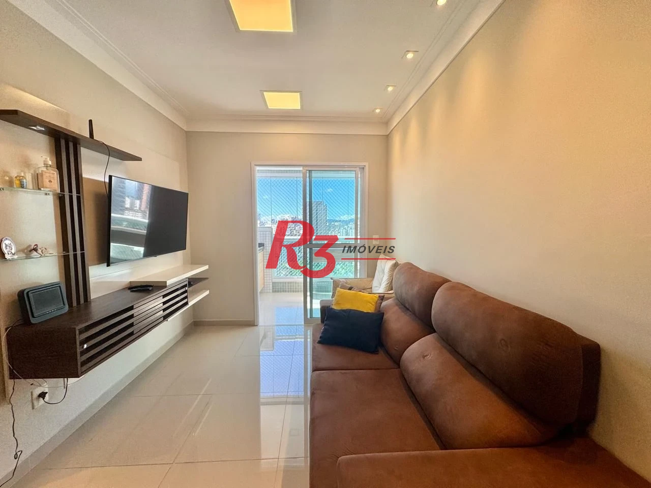 Apartamento com 2 dormitórios para alugar, 74 m² por R$ 7.000,00/mês - Gonzaga - Santos/SP