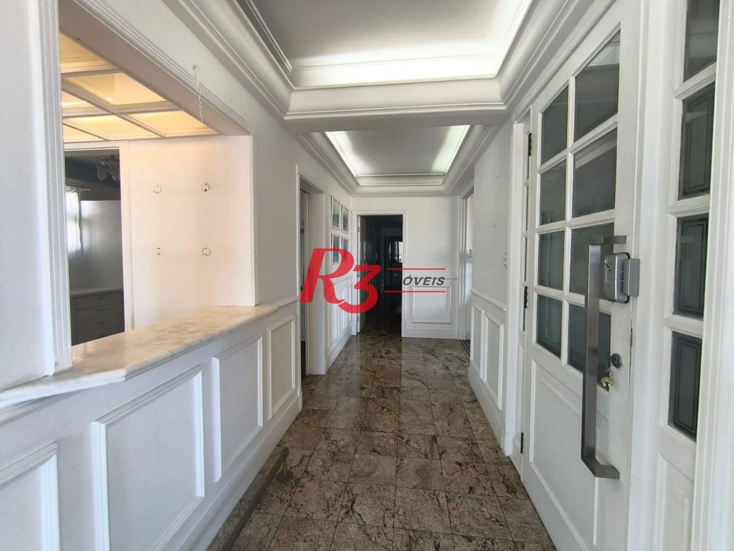 Apartamento com 4 dormitórios à venda, 190 m² por R$ 1.650.000,00 - José Menino - Santos/SP