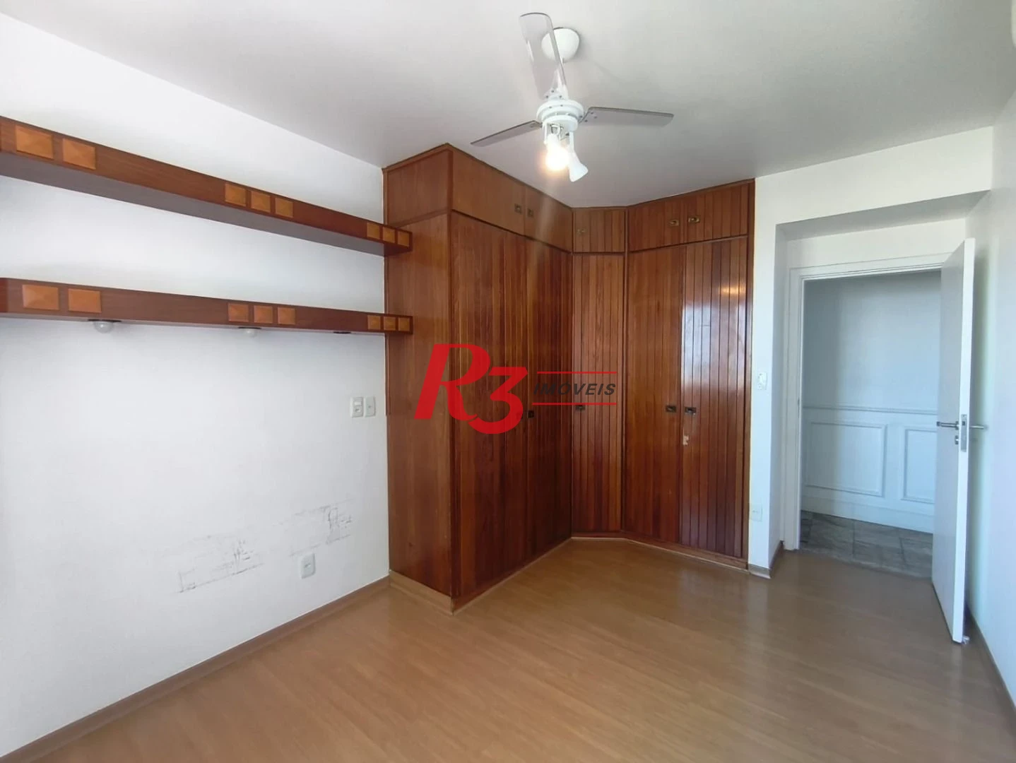 Apartamento com 4 dormitórios à venda, 190 m² por R$ 1.650.000,00 - José Menino - Santos/SP