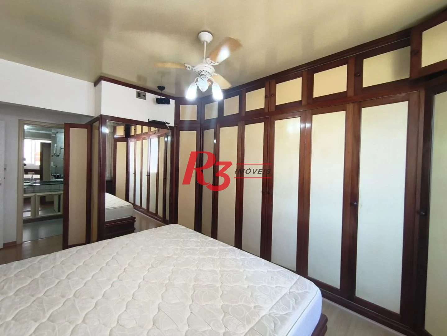 Apartamento com 4 dormitórios à venda, 190 m² por R$ 1.650.000,00 - José Menino - Santos/SP