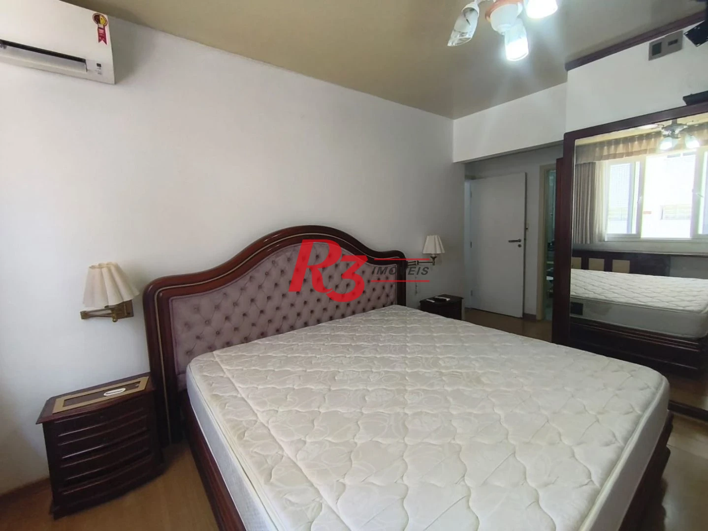 Apartamento com 4 dormitórios à venda, 190 m² por R$ 1.650.000,00 - José Menino - Santos/SP