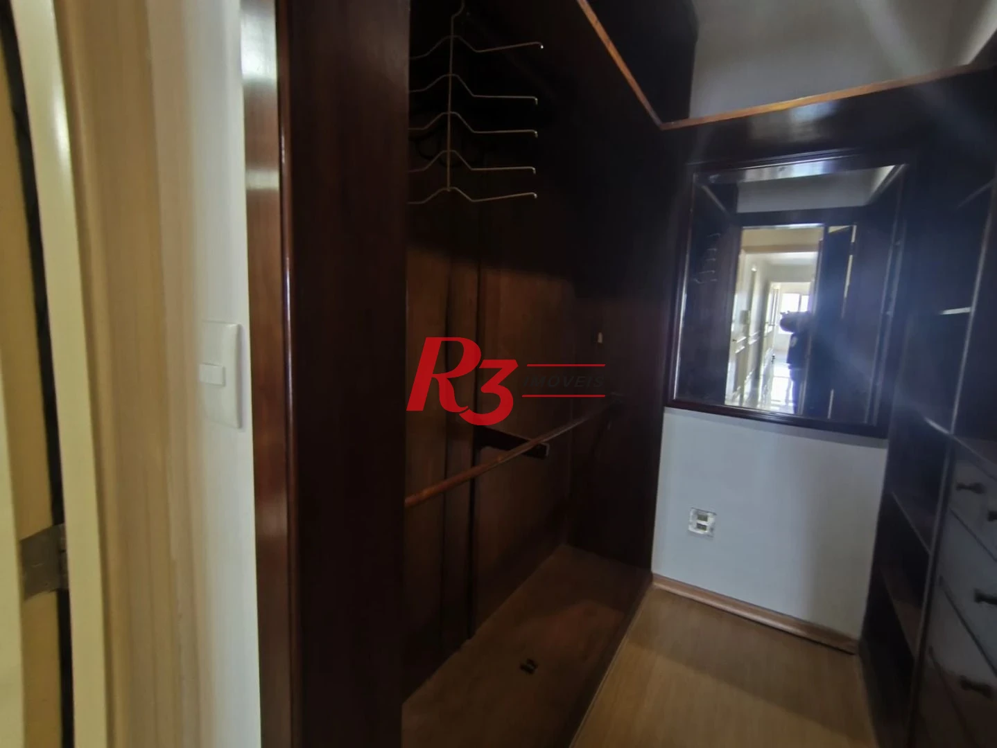 Apartamento com 4 dormitórios à venda, 190 m² por R$ 1.650.000,00 - José Menino - Santos/SP