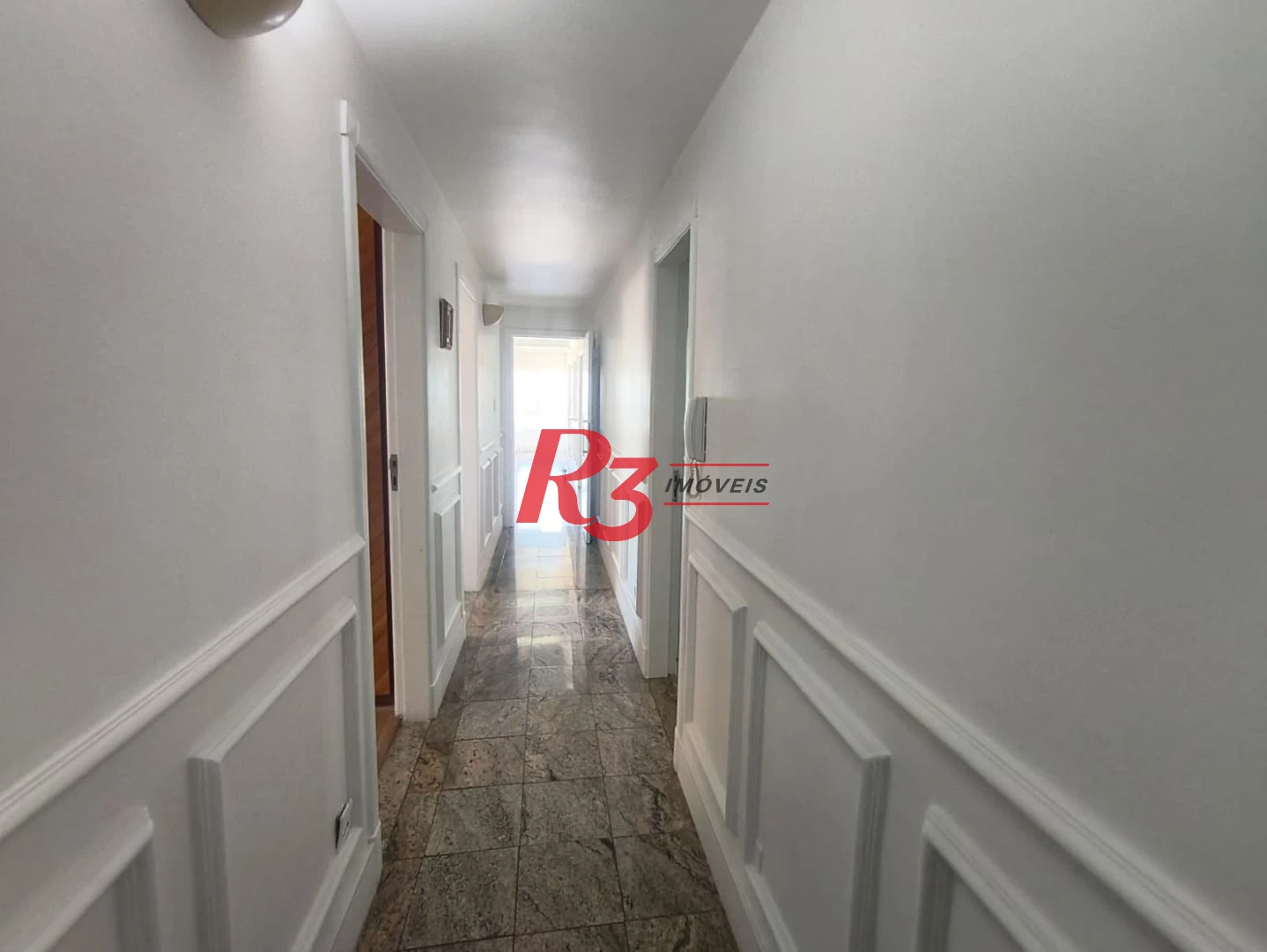Apartamento com 4 dormitórios à venda, 190 m² por R$ 1.650.000,00 - José Menino - Santos/SP