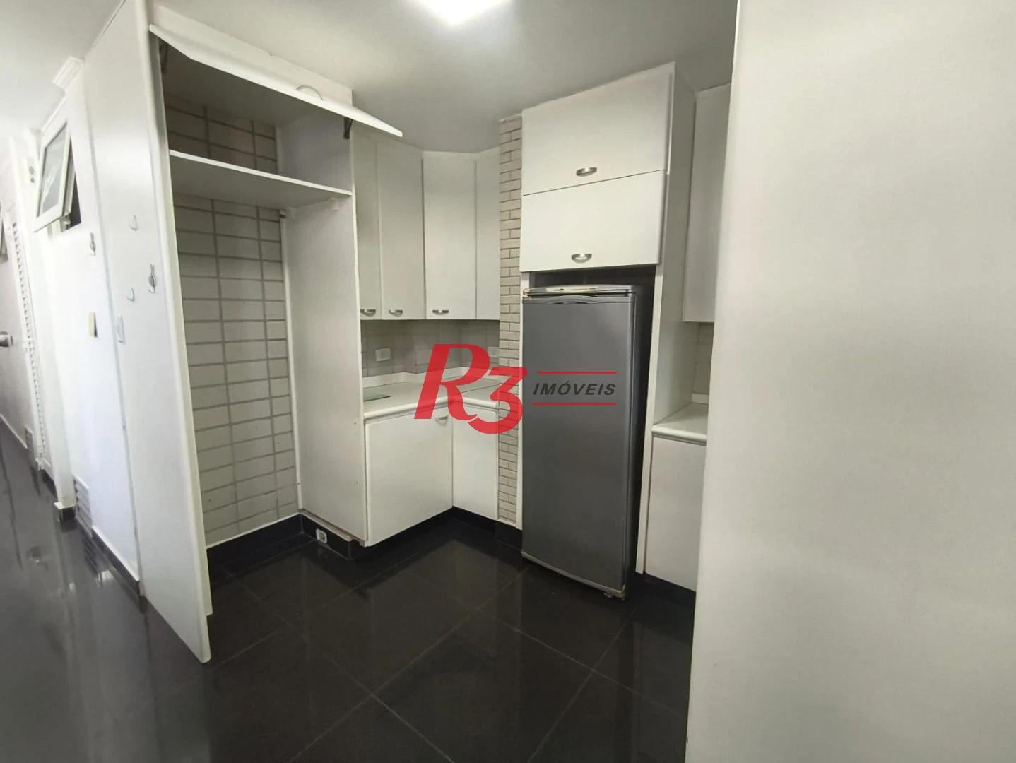 Apartamento com 4 dormitórios à venda, 190 m² por R$ 1.650.000,00 - José Menino - Santos/SP
