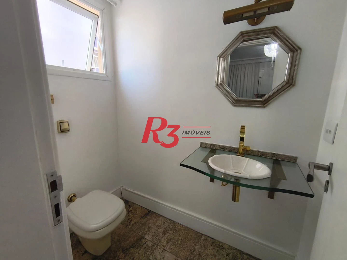 Apartamento com 4 dormitórios à venda, 190 m² por R$ 1.650.000,00 - José Menino - Santos/SP