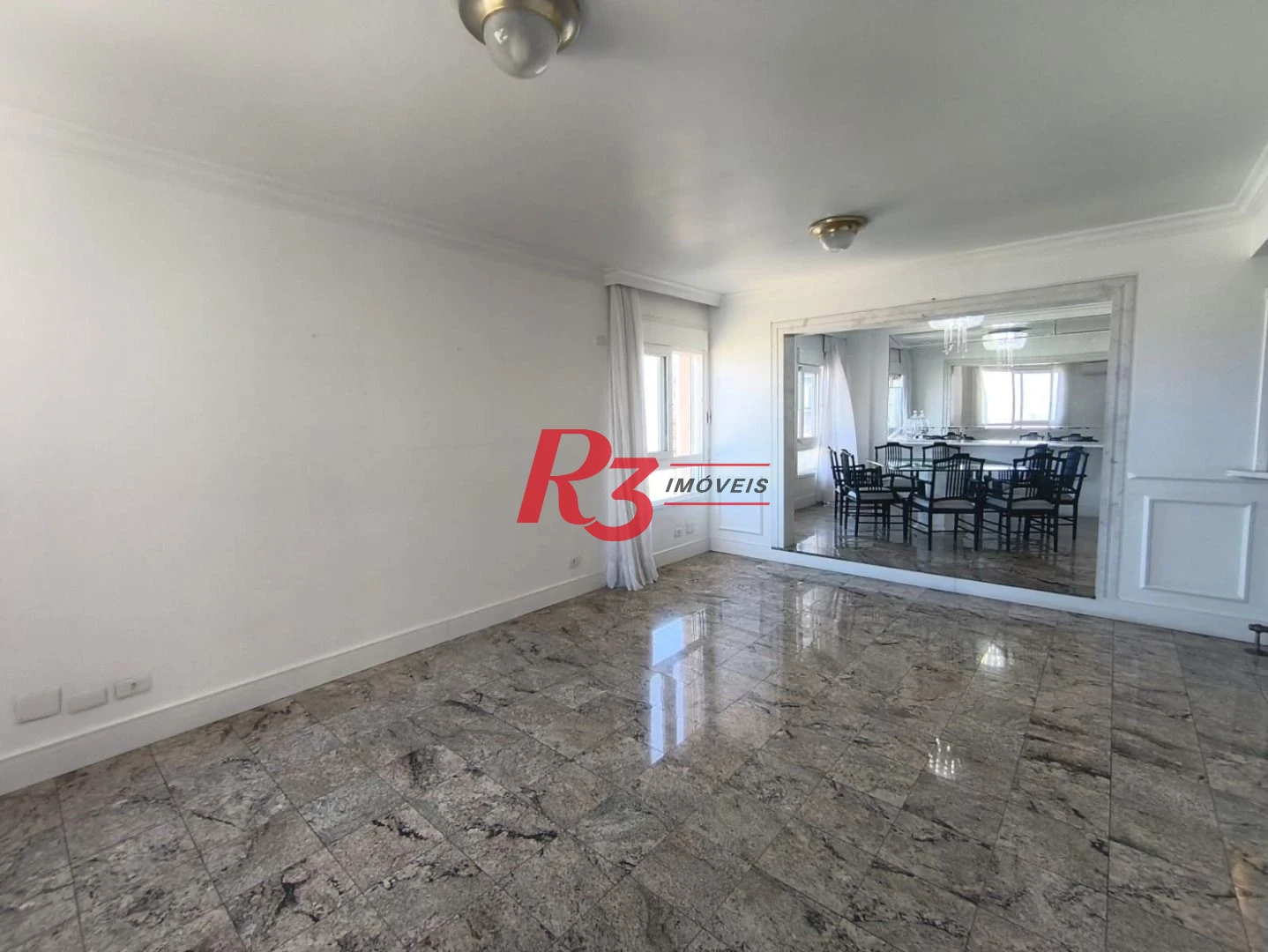 Apartamento com 4 dormitórios à venda, 190 m² por R$ 1.650.000,00 - José Menino - Santos/SP