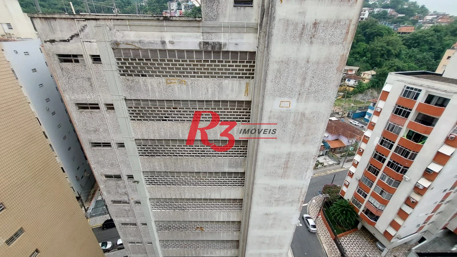 Apartamento com 2 dormitórios à venda, 52 m² por R$ 400.000,00 - José Menino - Santos/SP