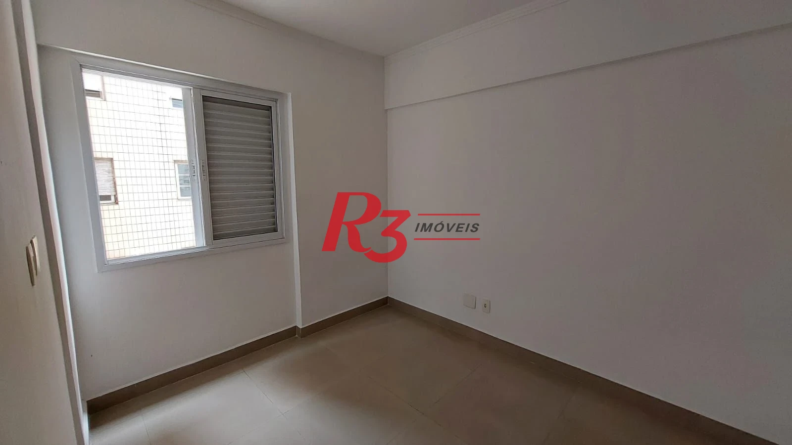 Apartamento com 2 dormitórios à venda, 52 m² por R$ 380.000,00 - José Menino - Santos/SP