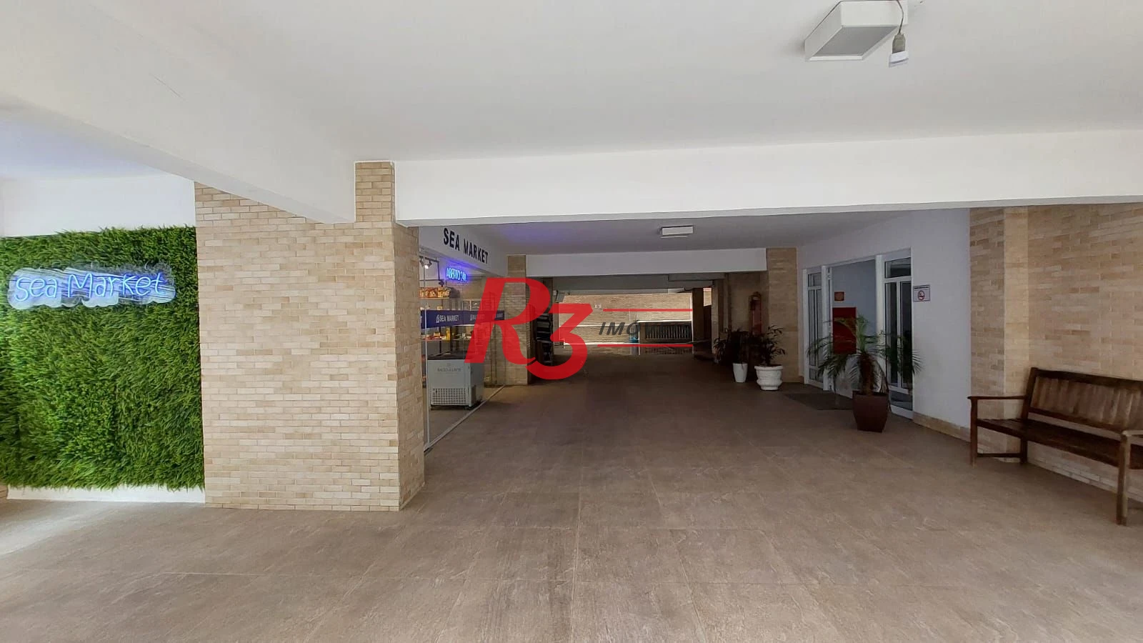 Apartamento com 2 dormitórios à venda, 52 m² por R$ 380.000,00 - José Menino - Santos/SP
