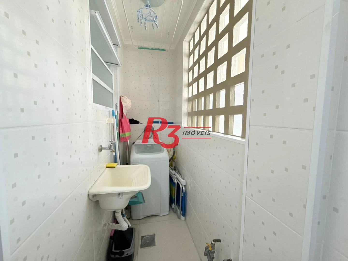Apartamento com 1 dormitório à venda, 60 m² por R$ 600.000,00 - Gonzaga - Santos/SP