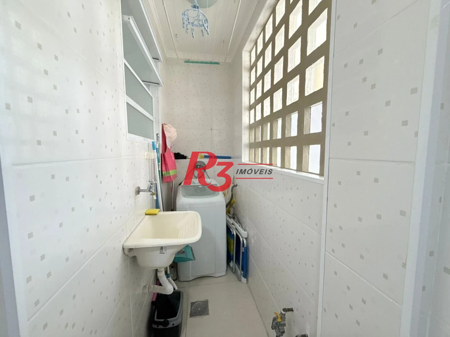 Apartamento com 1 dormitório à venda, 60 m² por R$ 600.000,00 - Gonzaga - Santos/SP