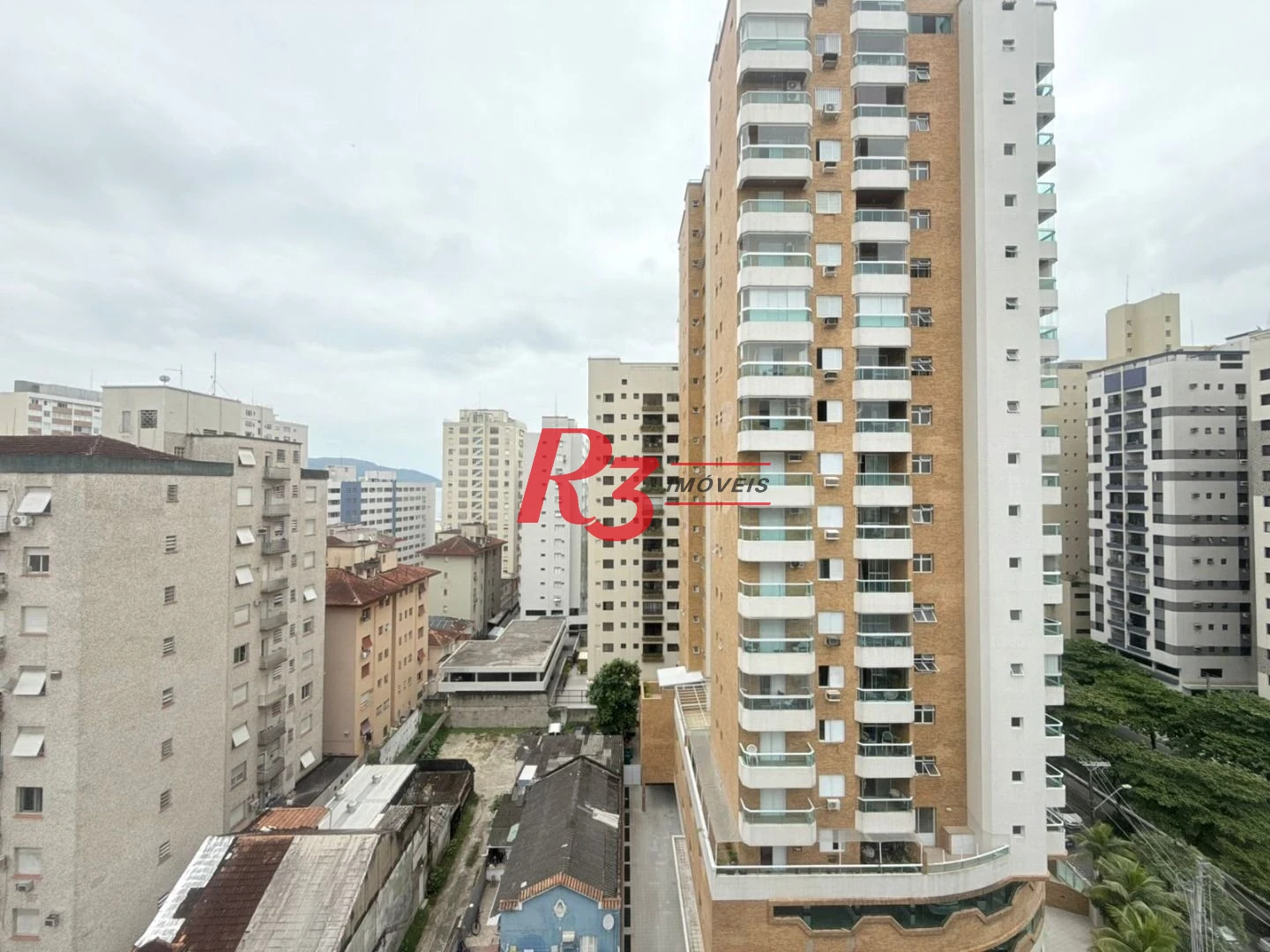 Apartamento com 1 dormitório à venda, 60 m² por R$ 600.000,00 - Gonzaga - Santos/SP