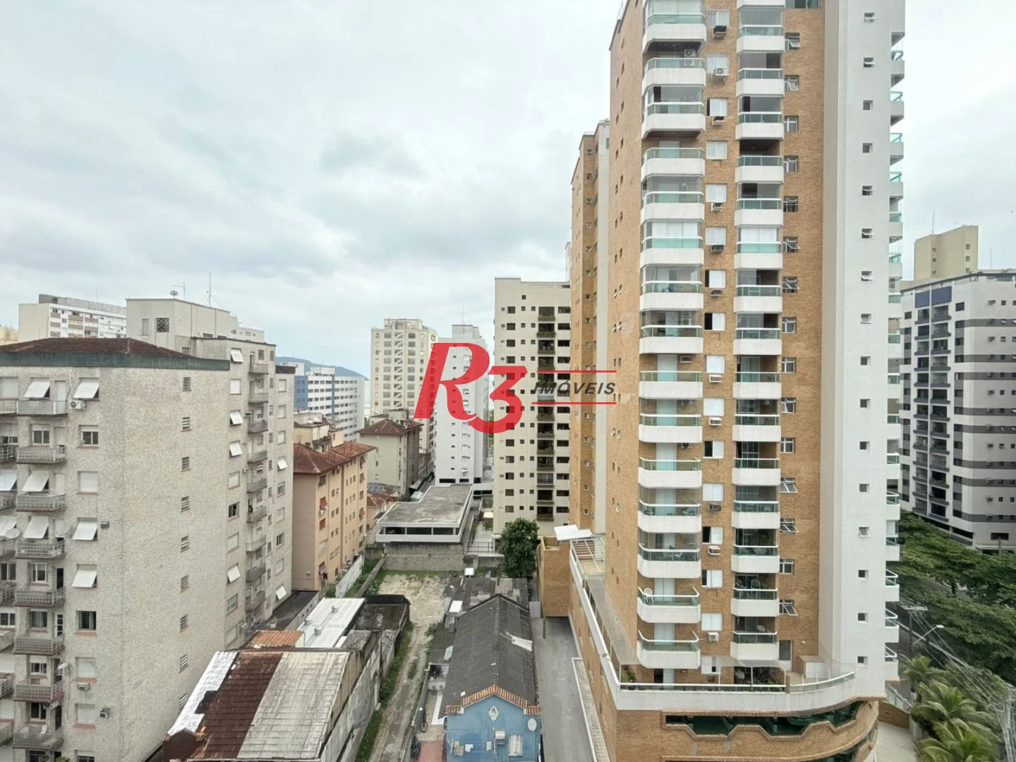 Apartamento com 1 dormitório à venda, 60 m² por R$ 600.000,00 - Gonzaga - Santos/SP