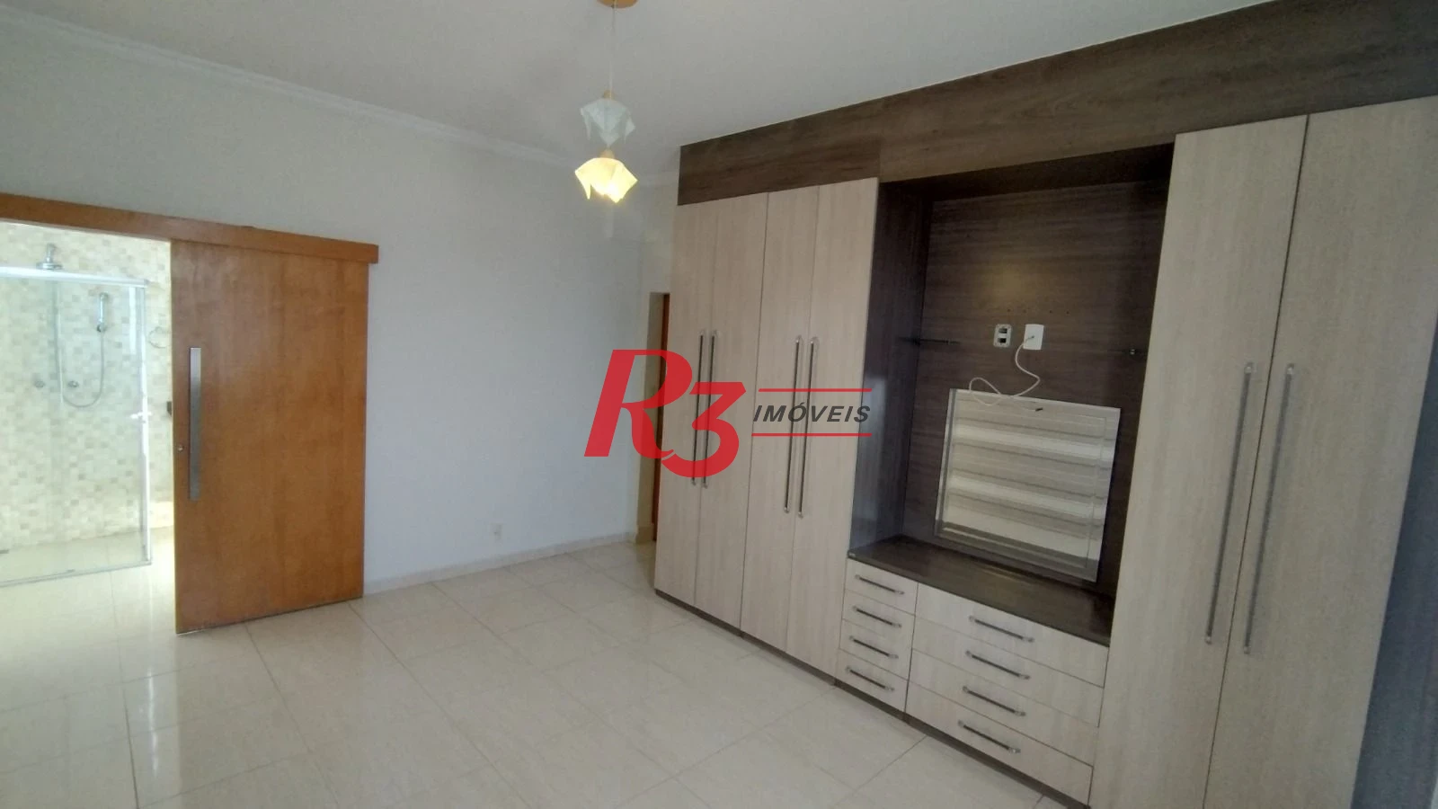 Apartamento com 4 dormitórios à venda, 274 m² por R$ 900.000,00 - Itararé - São Vicente/SP