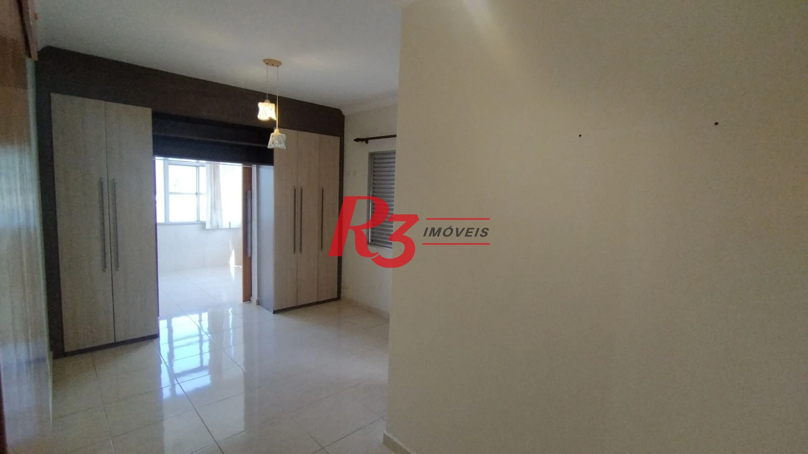 Apartamento com 4 dormitórios à venda, 274 m² por R$ 900.000,00 - Itararé - São Vicente/SP