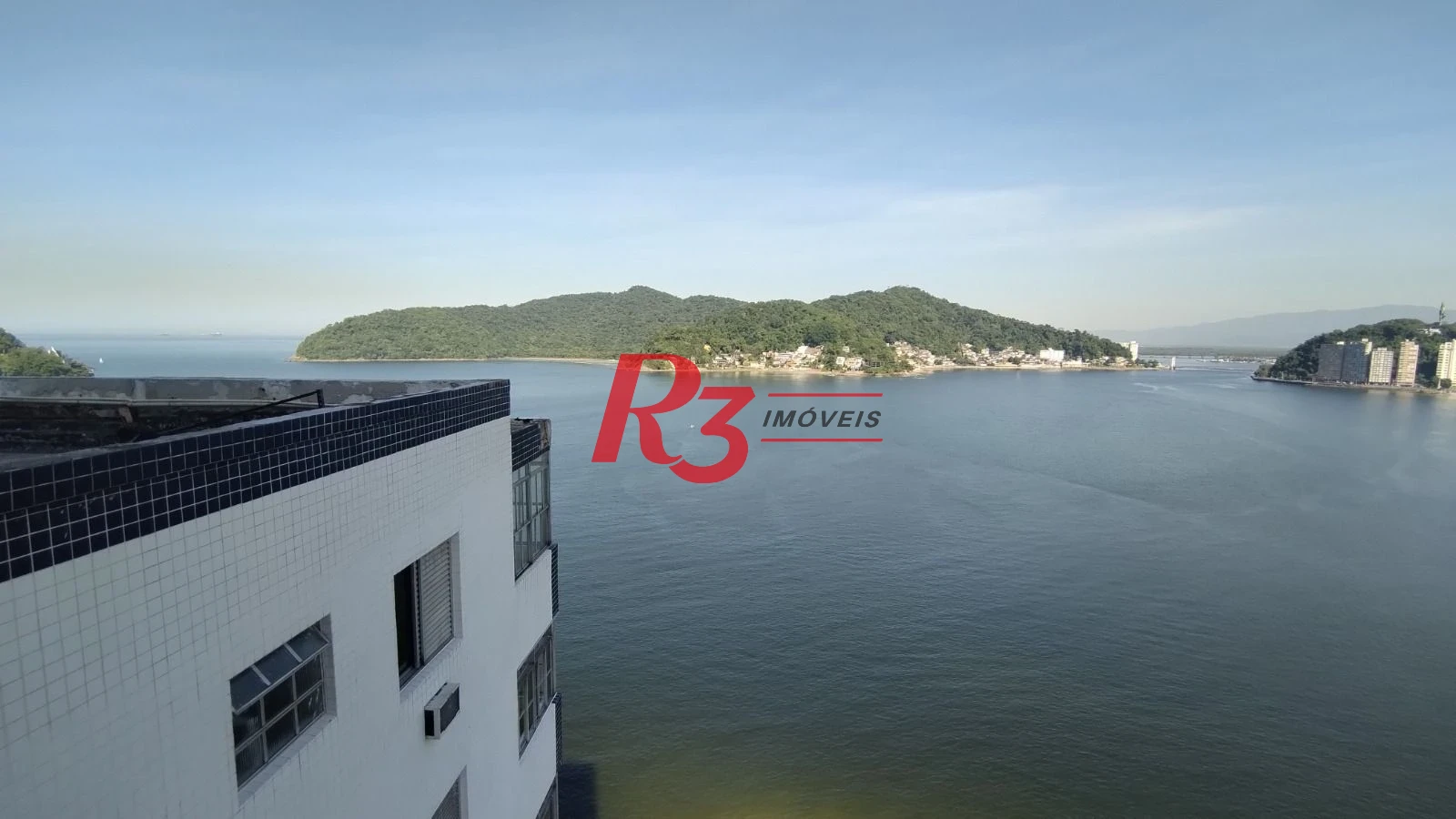 Apartamento com 4 dormitórios à venda, 274 m² por R$ 900.000,00 - Itararé - São Vicente/SP