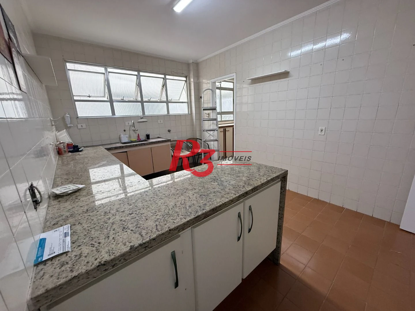 Apartamento com 2 dormitórios para alugar, 90 m² por R$ 3.800,02/mês - José Menino - Santos/SP