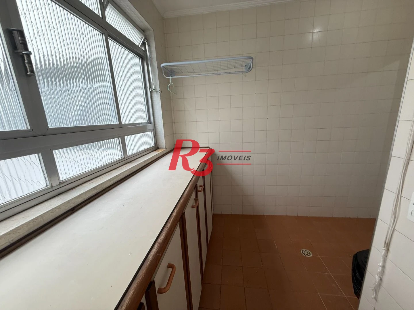 Apartamento com 2 dormitórios para alugar, 90 m² por R$ 3.800,02/mês - José Menino - Santos/SP