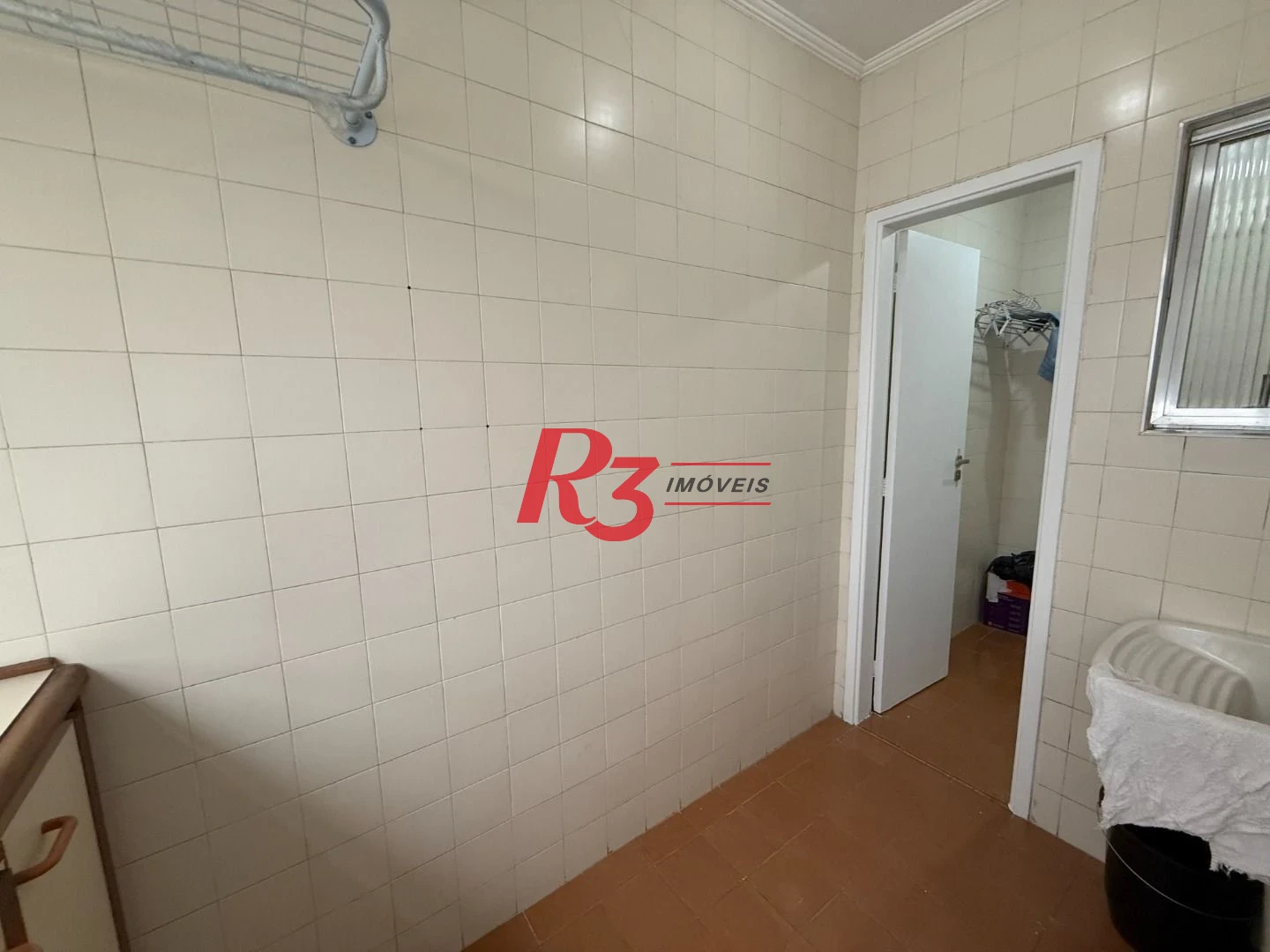 Apartamento com 2 dormitórios para alugar, 90 m² por R$ 3.800,02/mês - José Menino - Santos/SP