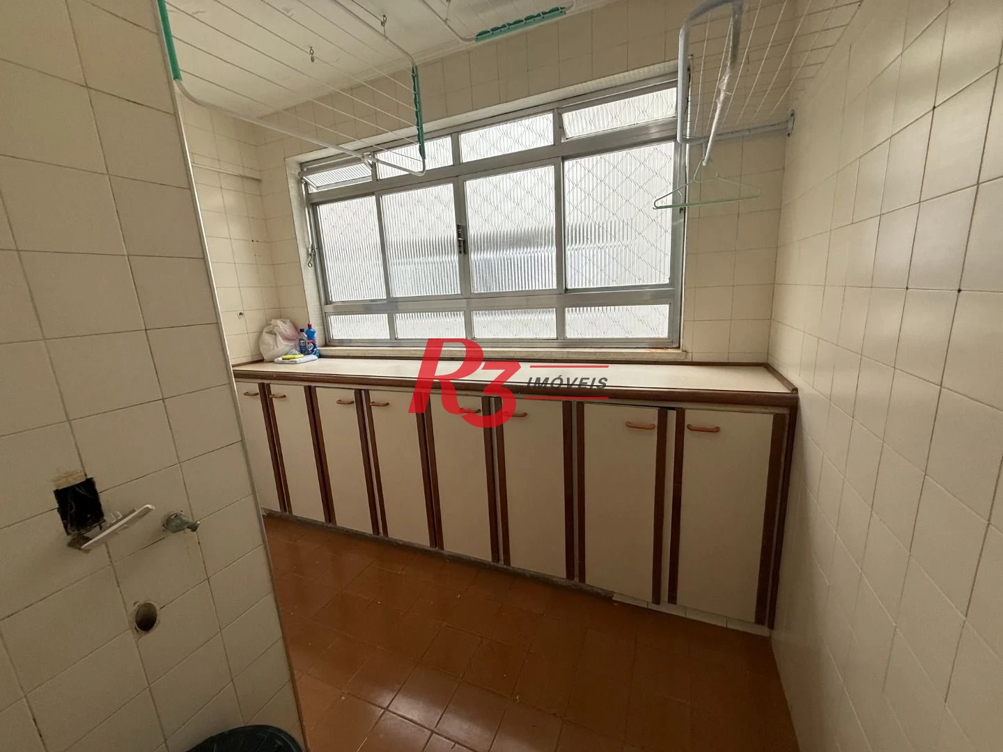 Apartamento com 2 dormitórios para alugar, 90 m² por R$ 3.800,02/mês - José Menino - Santos/SP