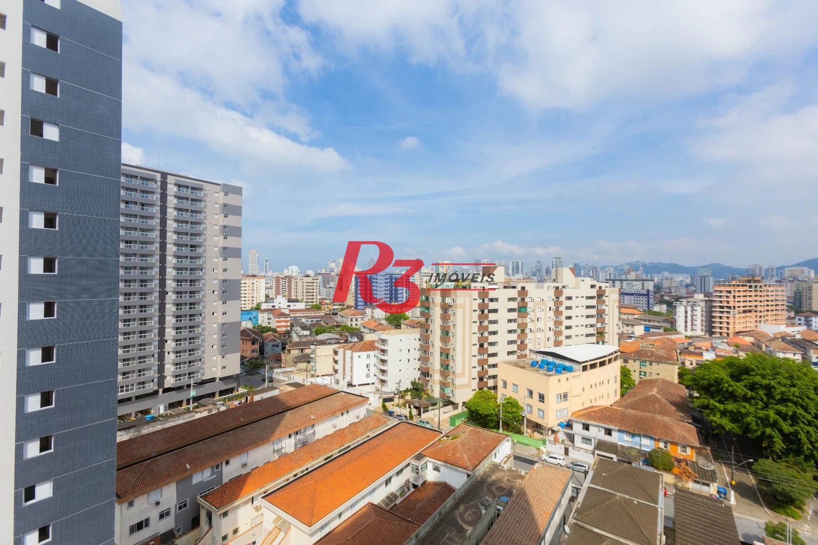 Apartamento com 2 dormitórios à venda, 64 m² por R$ 640.000,00 - Estuário - Santos/SP