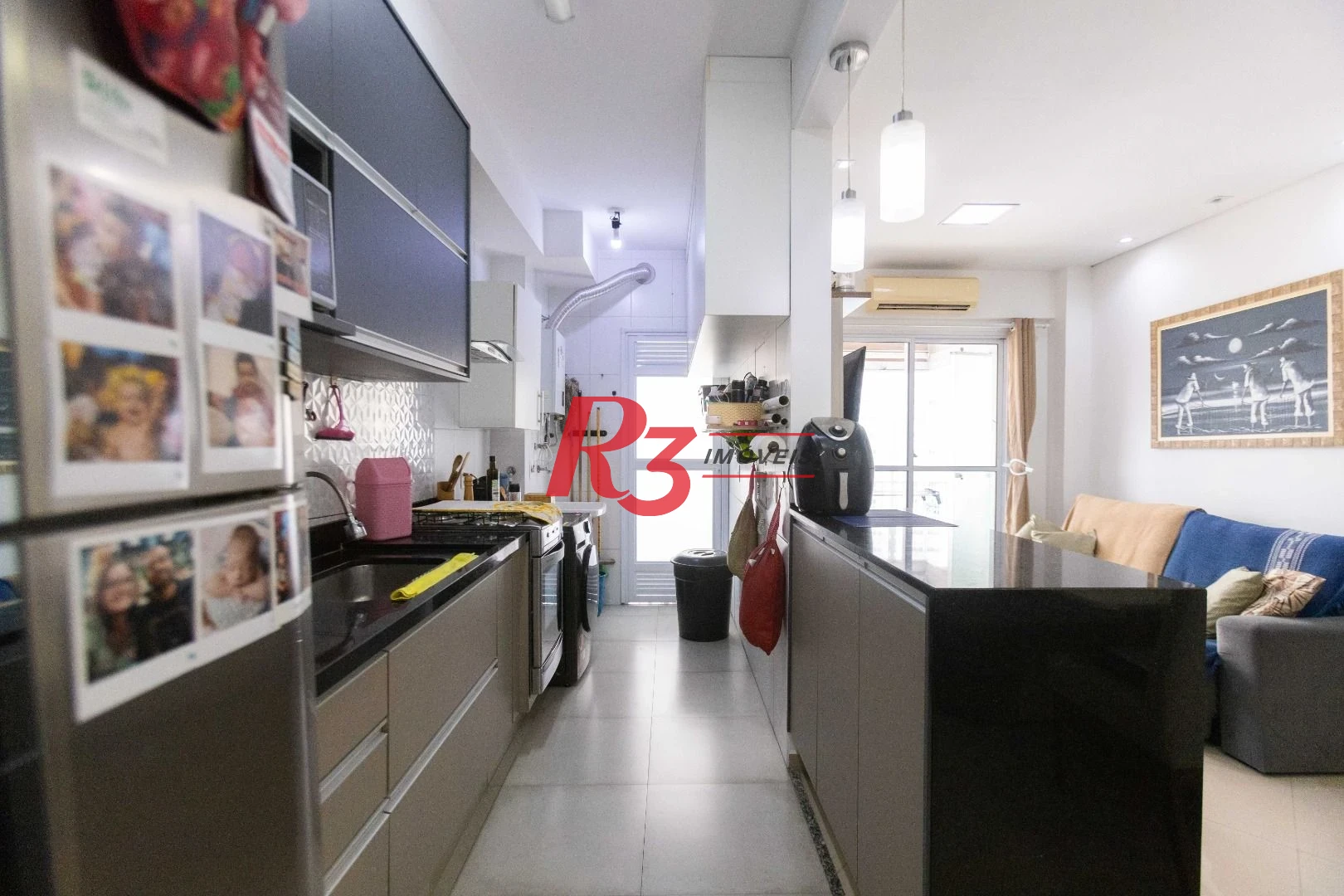 Apartamento com 2 dormitórios à venda, 64 m² por R$ 640.000,00 - Estuário - Santos/SP