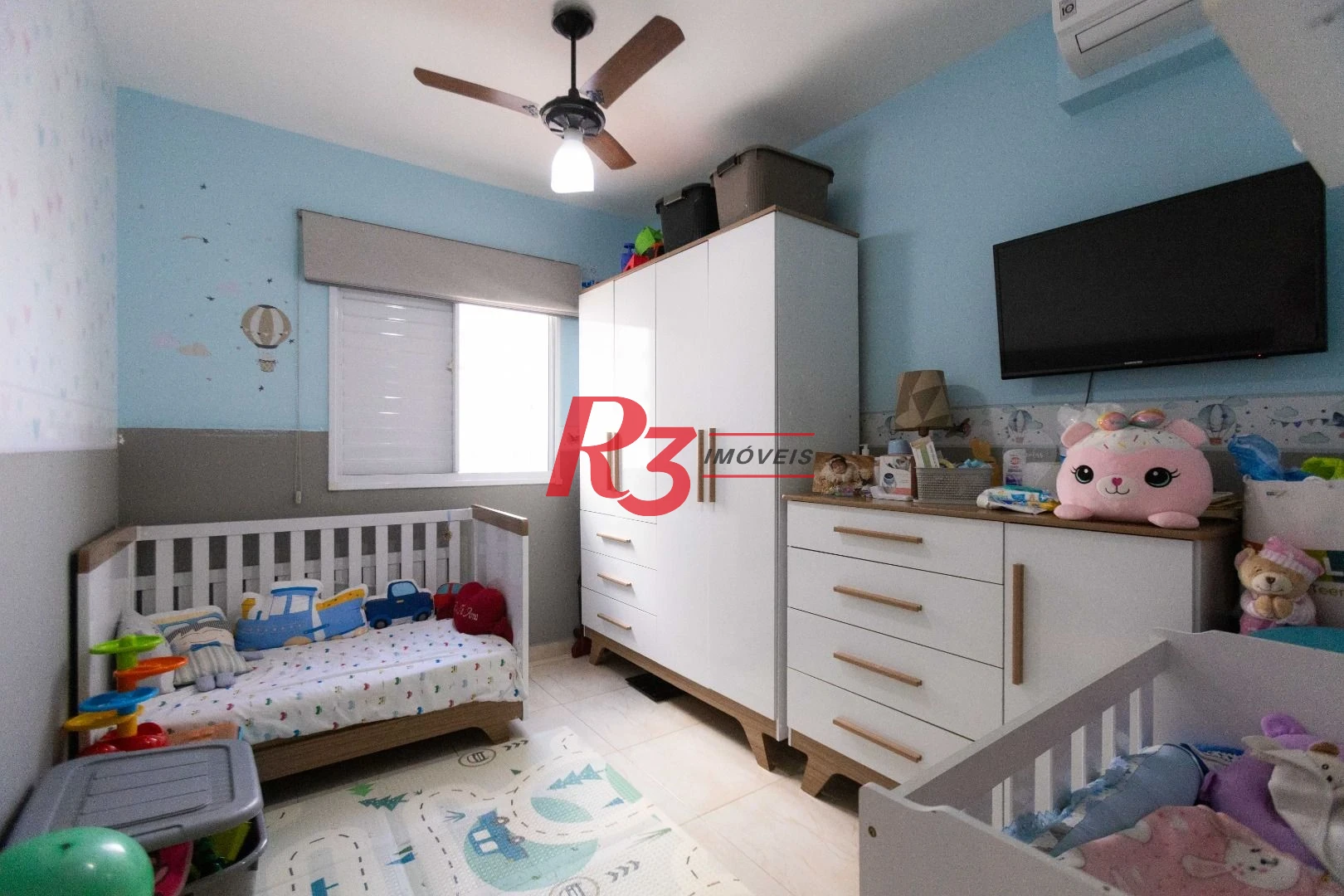 Apartamento com 2 dormitórios à venda, 64 m² por R$ 640.000,00 - Estuário - Santos/SP