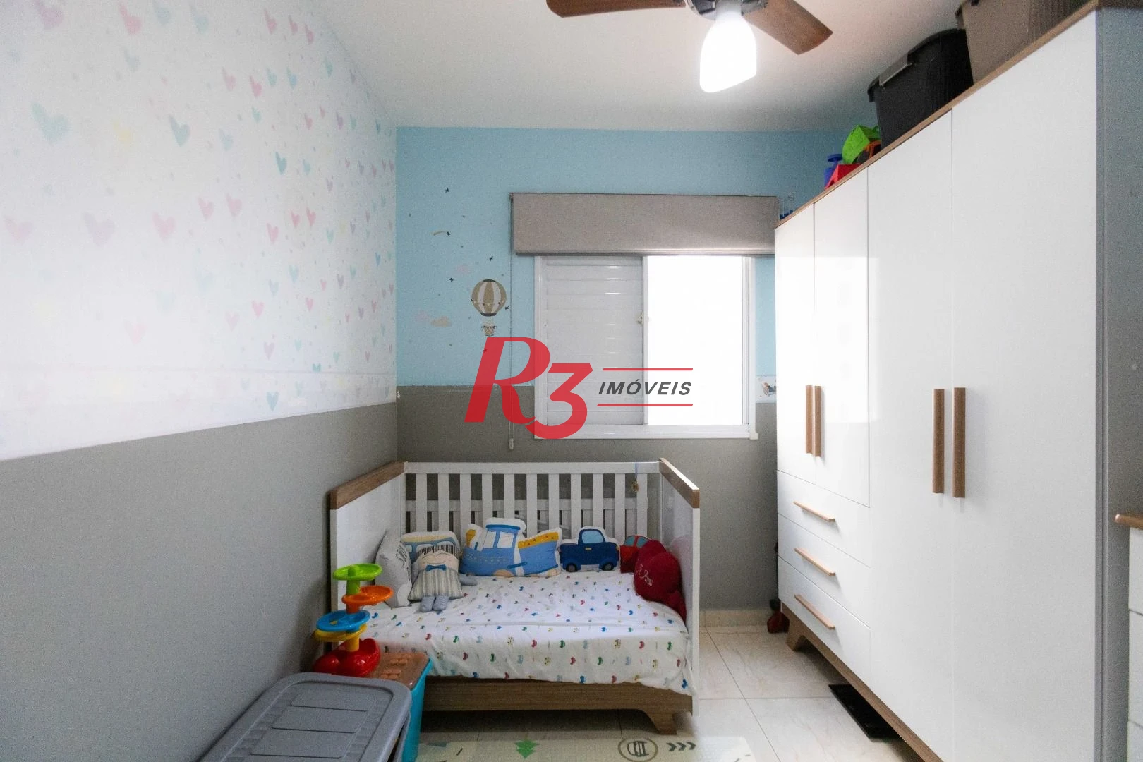 Apartamento com 2 dormitórios à venda, 64 m² por R$ 640.000,00 - Estuário - Santos/SP