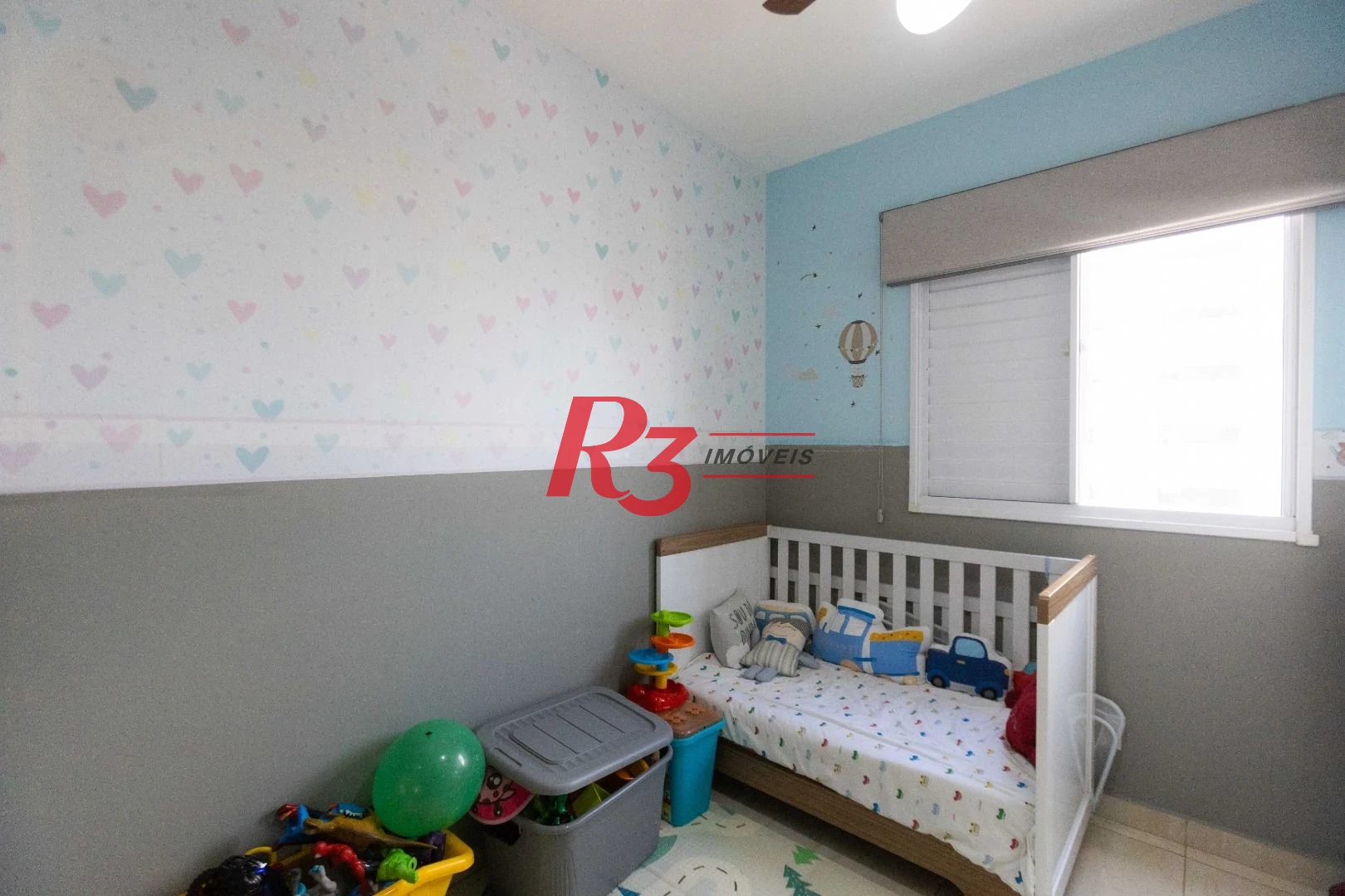 Apartamento com 2 dormitórios à venda, 64 m² por R$ 640.000,00 - Estuário - Santos/SP