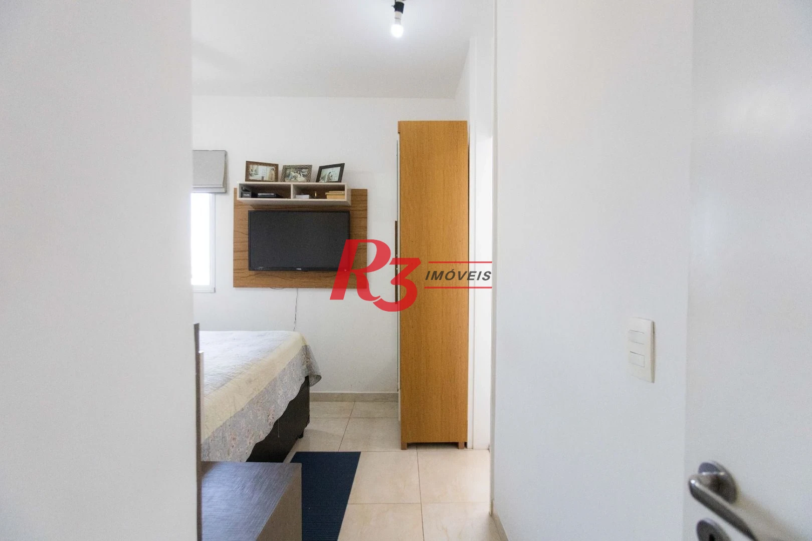 Apartamento com 2 dormitórios à venda, 64 m² por R$ 640.000,00 - Estuário - Santos/SP