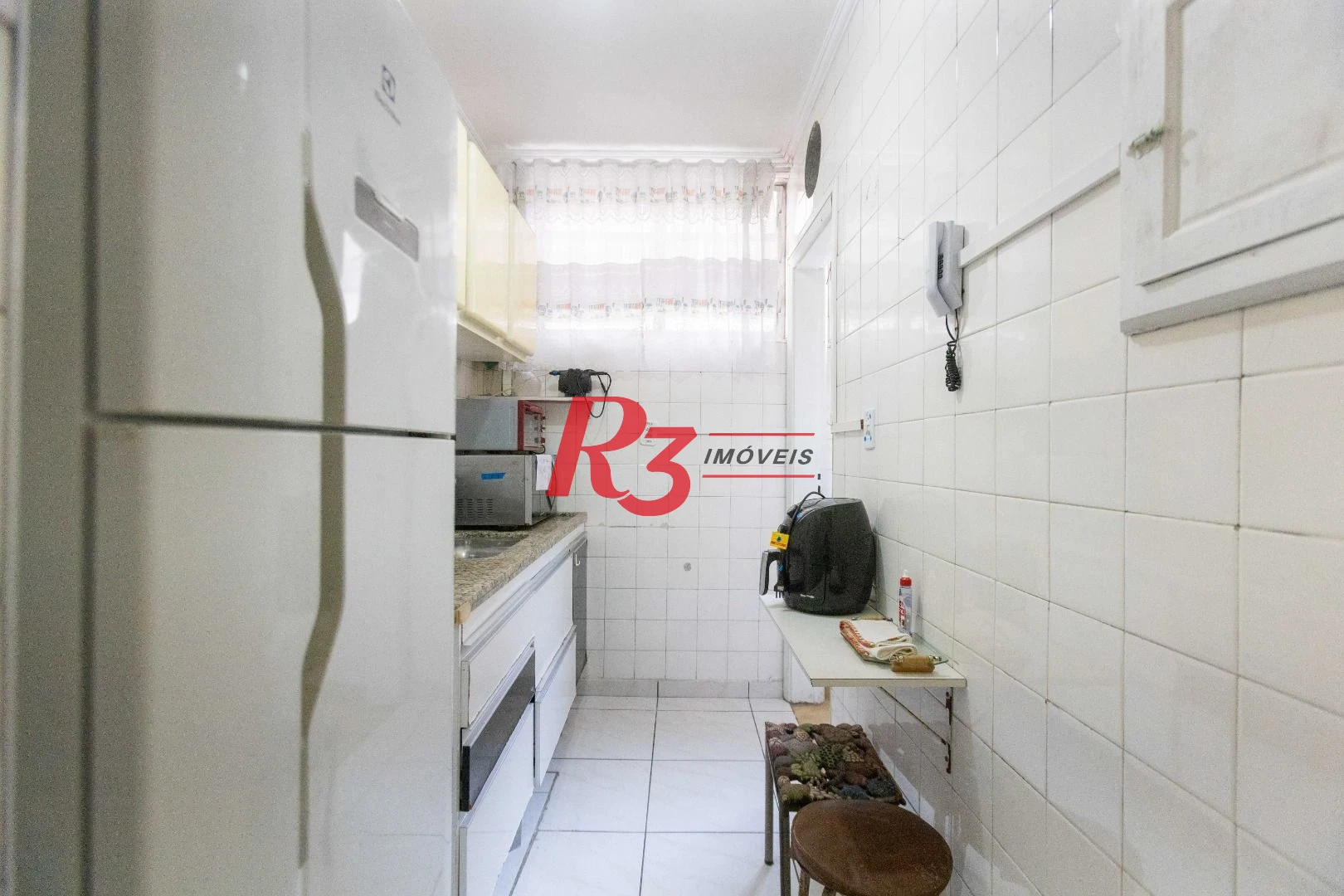 Kitnet com 1 dormitório à venda, 48 m² por R$ 340.000,00 - Aparecida - Santos/SP