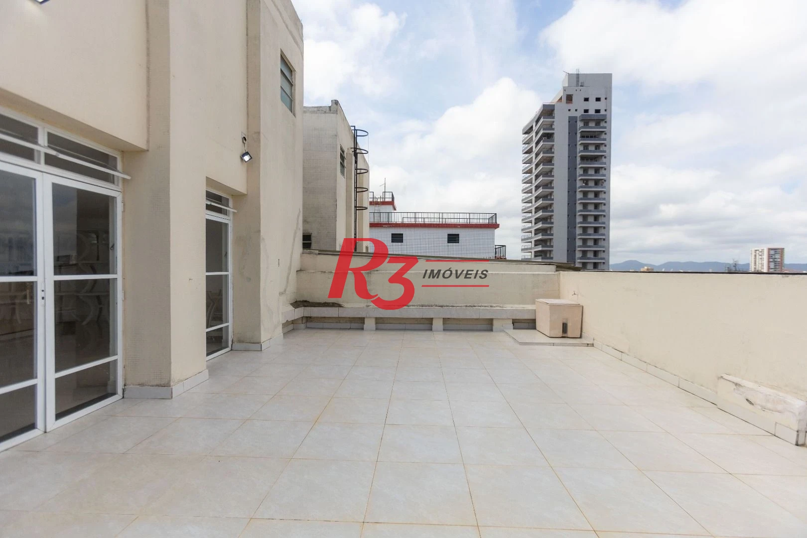 Kitnet com 1 dormitório à venda, 48 m² por R$ 340.000,00 - Aparecida - Santos/SP