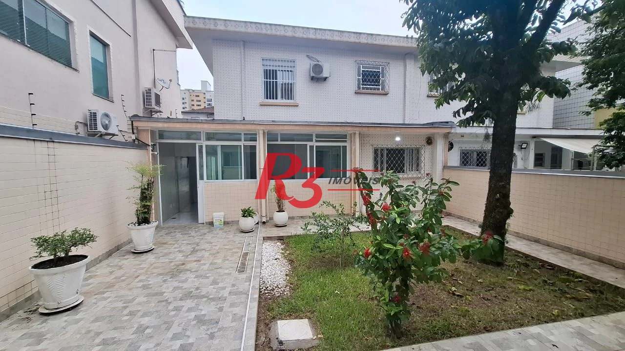 Sobrado com 3 dormitórios à venda, 170 m² por R$ 1.500.000,00 - Embaré - Santos/SP