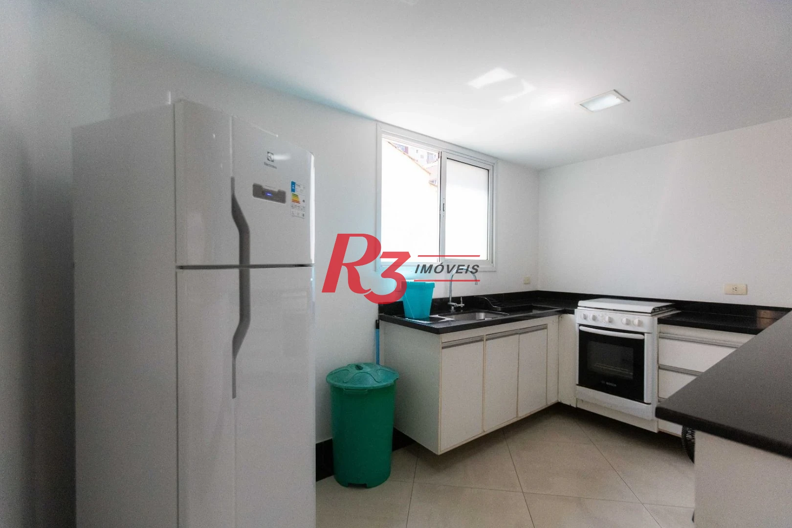Apartamento Duplex com 2 dormitórios à venda, 175 m² por R$ 1.490.000,00 - Pompéia - Santos/SP