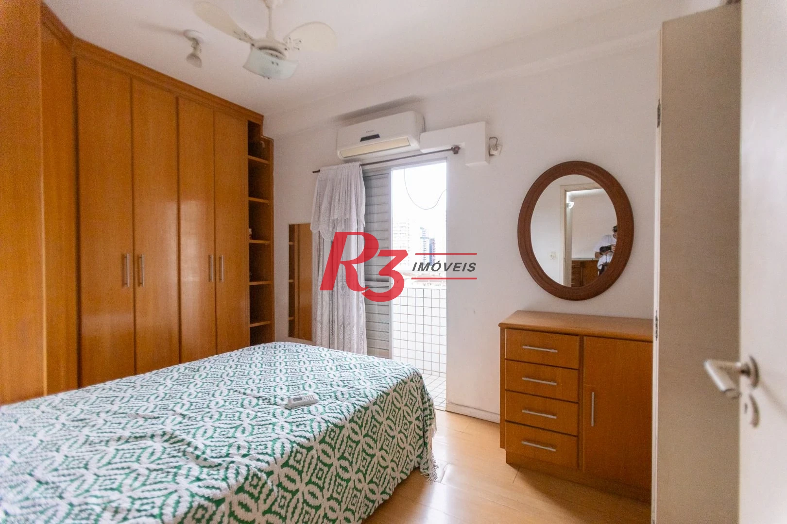 Apartamento com 2 dormitórios à venda, 68 m² por R$ 600.000,00 - Boqueirão - Santos/SP