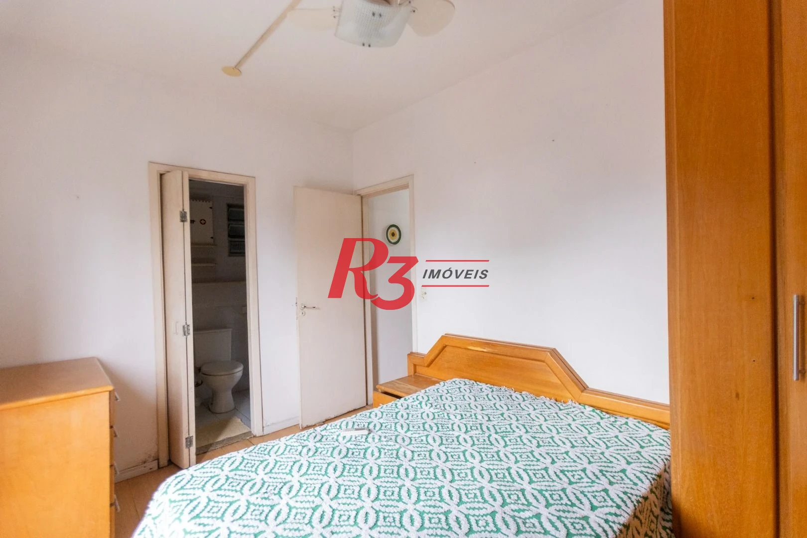 Apartamento com 2 dormitórios à venda, 68 m² por R$ 600.000,00 - Boqueirão - Santos/SP