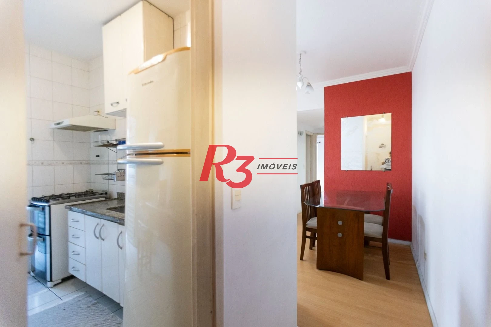 Apartamento com 2 dormitórios à venda, 68 m² por R$ 600.000,00 - Boqueirão - Santos/SP
