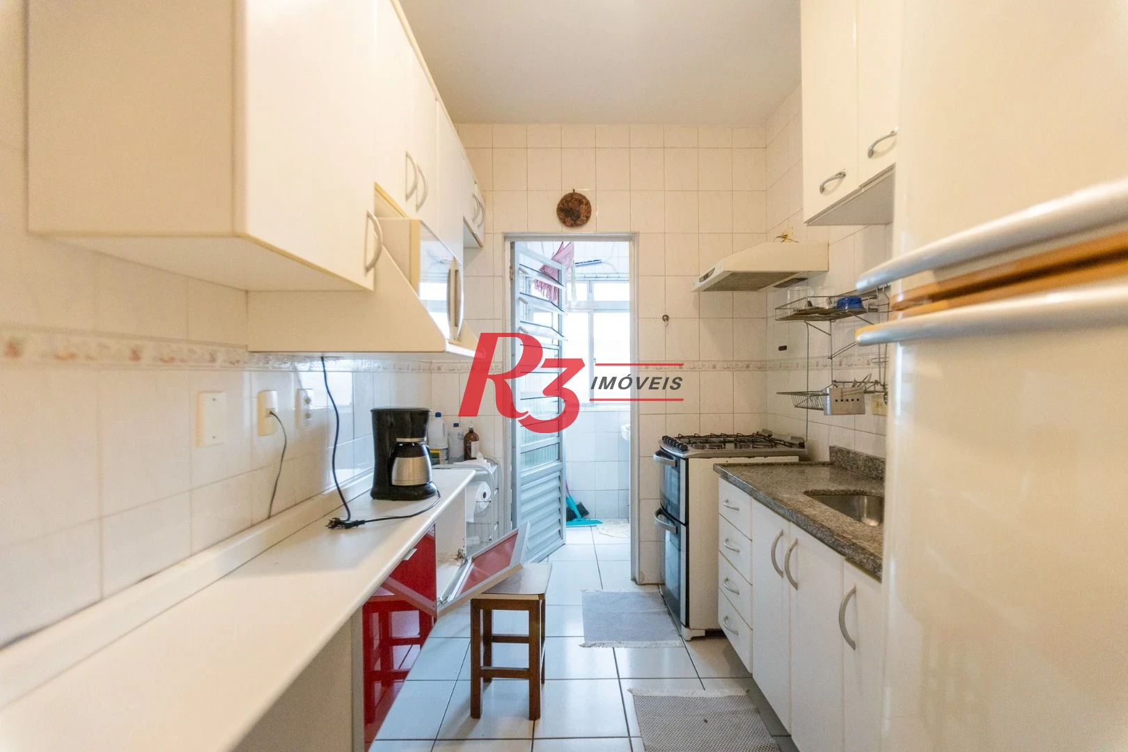 Apartamento com 2 dormitórios à venda, 68 m² por R$ 600.000,00 - Boqueirão - Santos/SP
