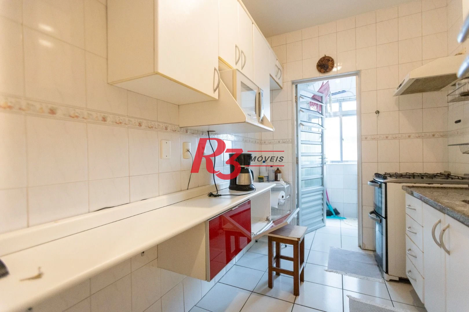 Apartamento com 2 dormitórios à venda, 68 m² por R$ 600.000,00 - Boqueirão - Santos/SP