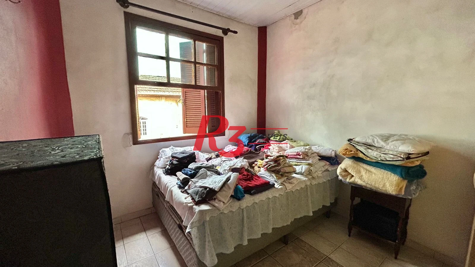 Sobrado com 3 dormitórios à venda, 121 m² por R$ 480.000,00 - Macuco - Santos/SP