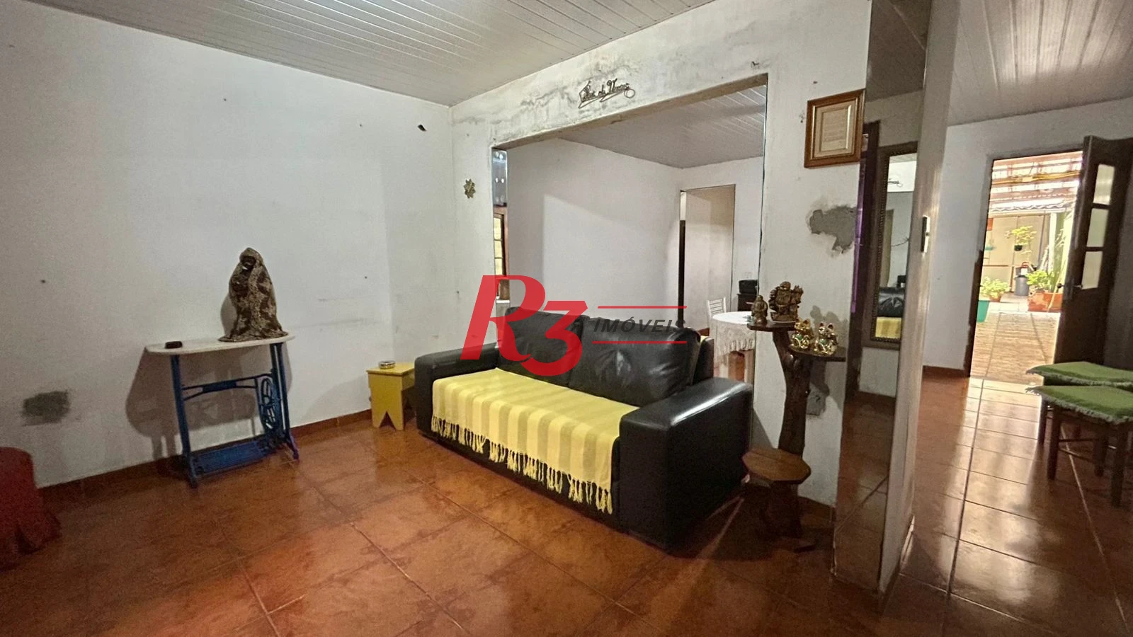 Sobrado com 3 dormitórios à venda, 121 m² por R$ 480.000,00 - Macuco - Santos/SP