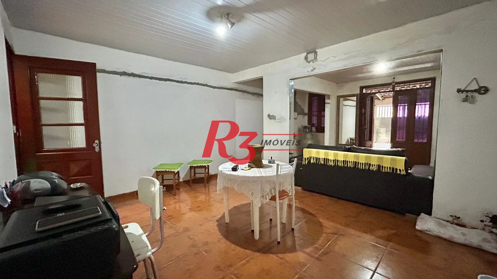 Sobrado com 3 dormitórios à venda, 121 m² por R$ 480.000,00 - Macuco - Santos/SP