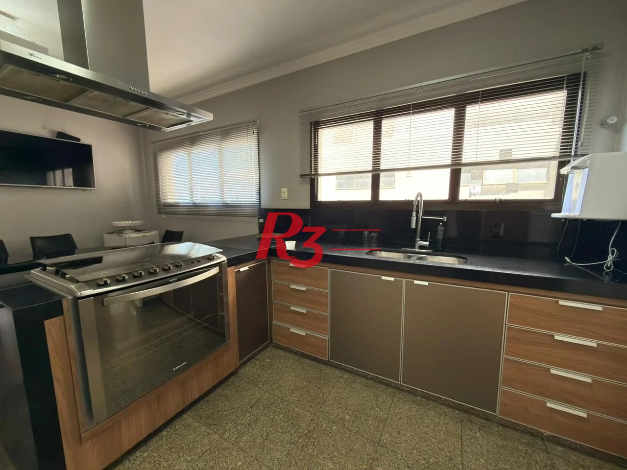 Apartamento com 4 dormitórios à venda, 245 m² por R$ 3.800.000,00 - Aparecida - Santos/SP